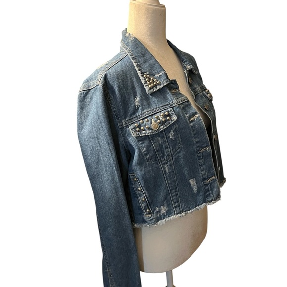 NWT Z Chick Distressed Embellished Cropped Jean Jacket Size Large - Picture 2 of 9